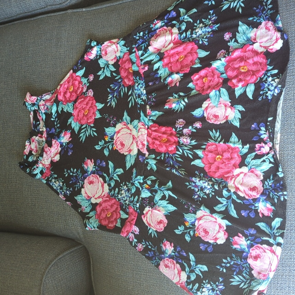 Torrid Black Floral Tank Top